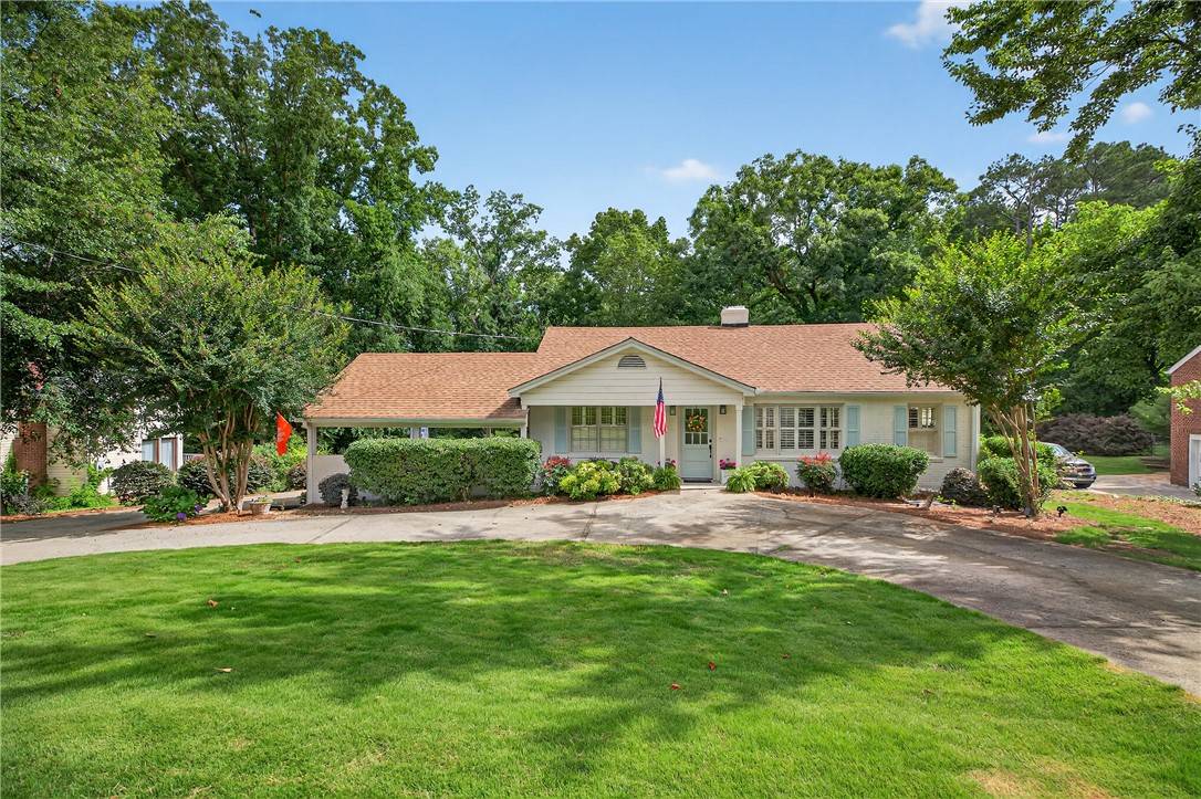 260 Riggs DR, Clemson, SC 29631