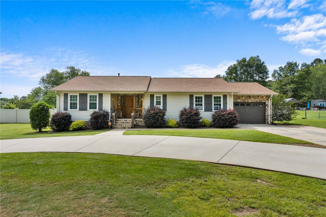 1521 Old Williamston RD, Piedmont, SC 29673