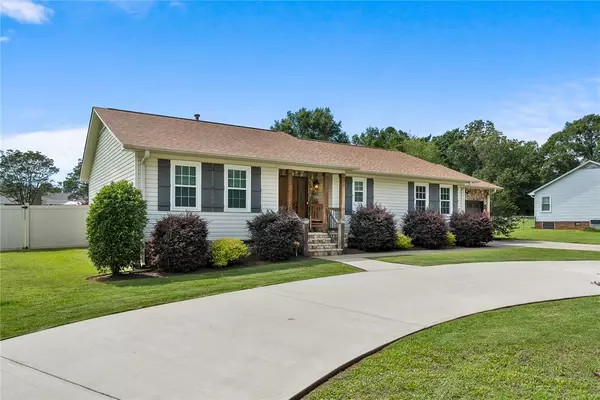 Piedmont, SC 29673,1521 Old Williamston RD