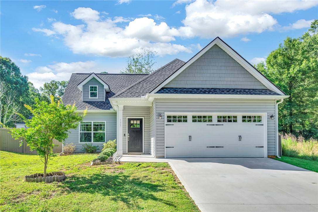 135 Stevenson DR, Belton, SC 29627