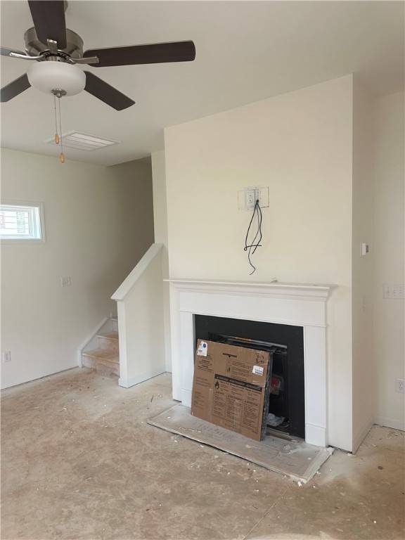 Easley, SC 29642,215 Brown CIR