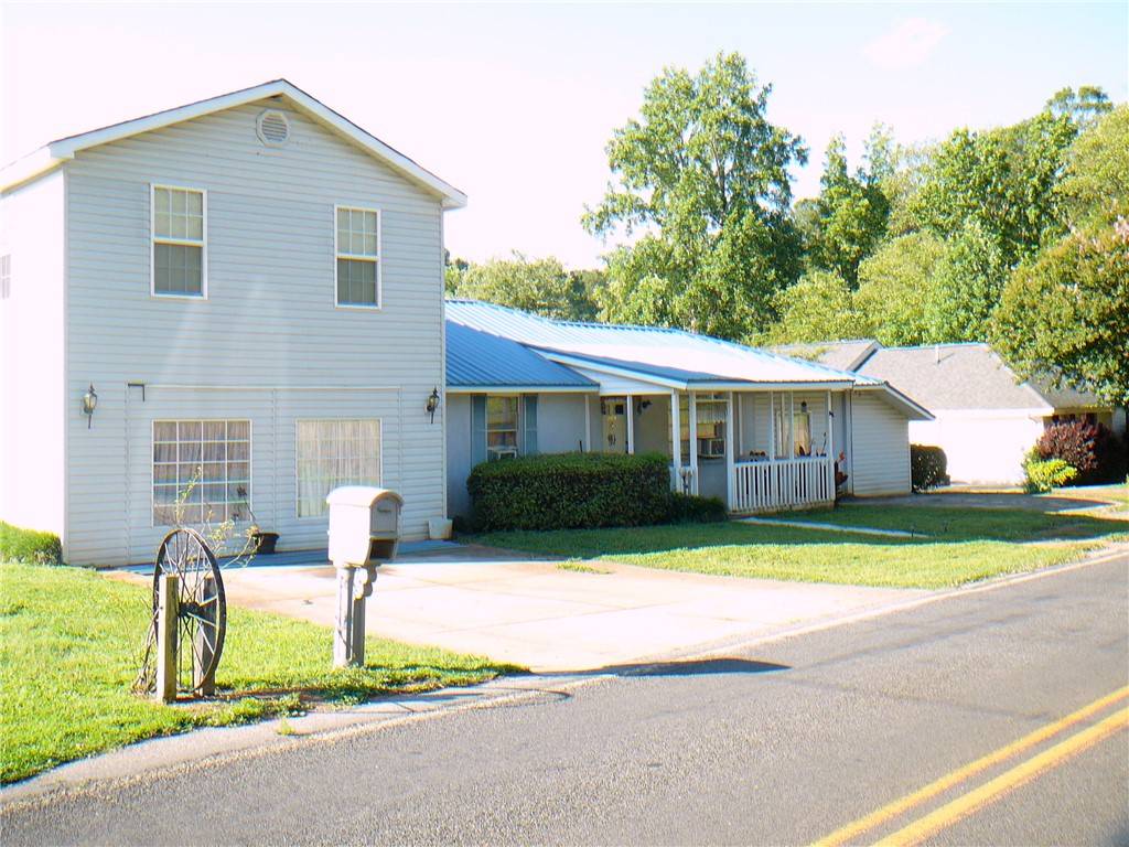 Anderson, SC 29621,2213 Broadway Lake RD