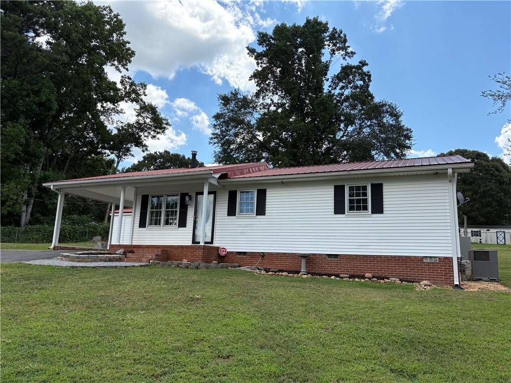 Liberty, SC 29657,126 Venture DR