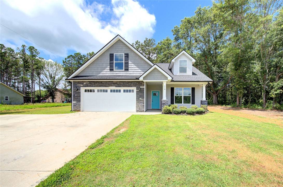 Williamston, SC 29697,918 Belton HWY