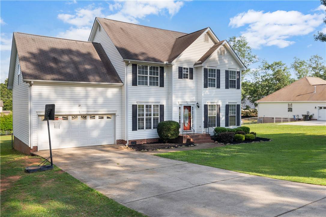 Anderson, SC 29625,502 Blume RD