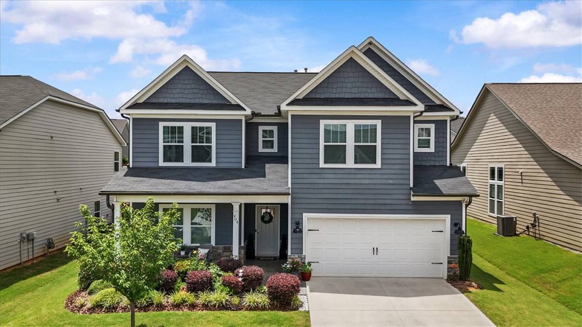 404 Grantleigh CT, Simpsonville, SC 29680