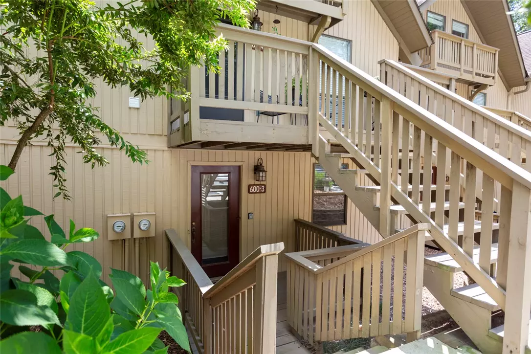 Salem, SC 29676,600 Captain Cove CT