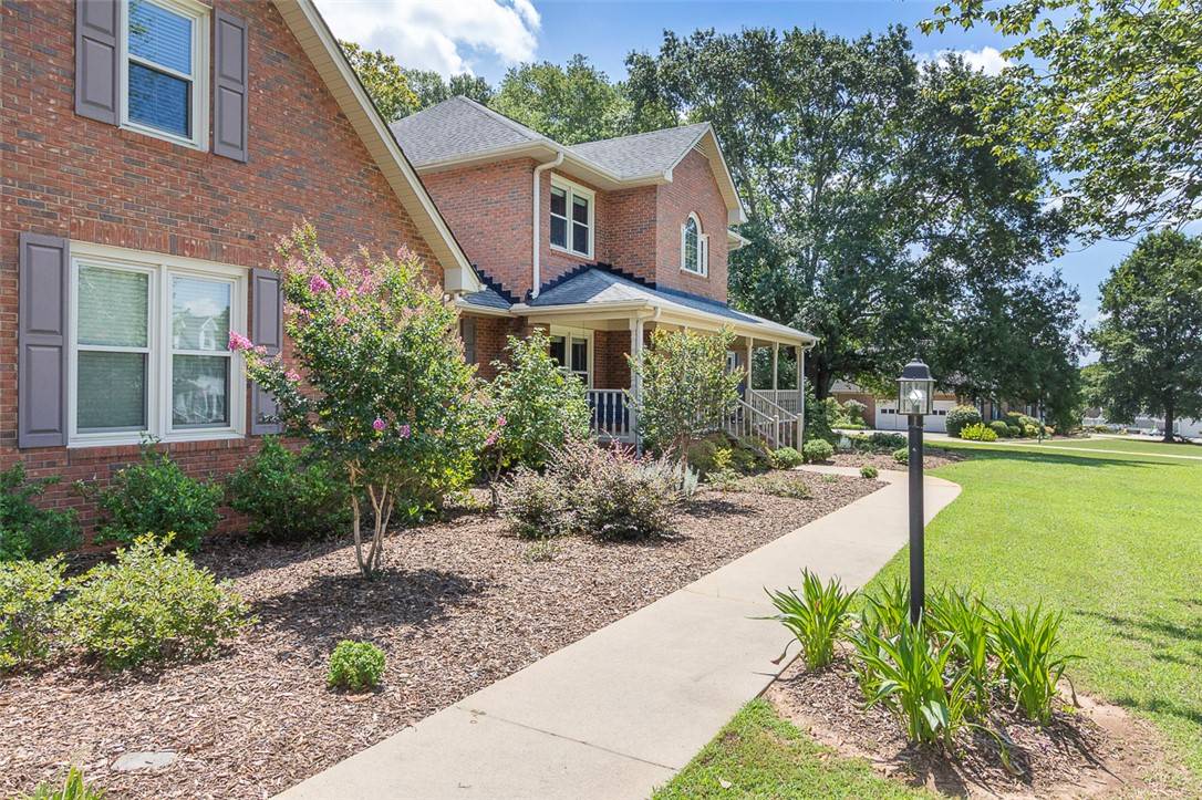 Anderson, SC 29621,108 Rustic LN