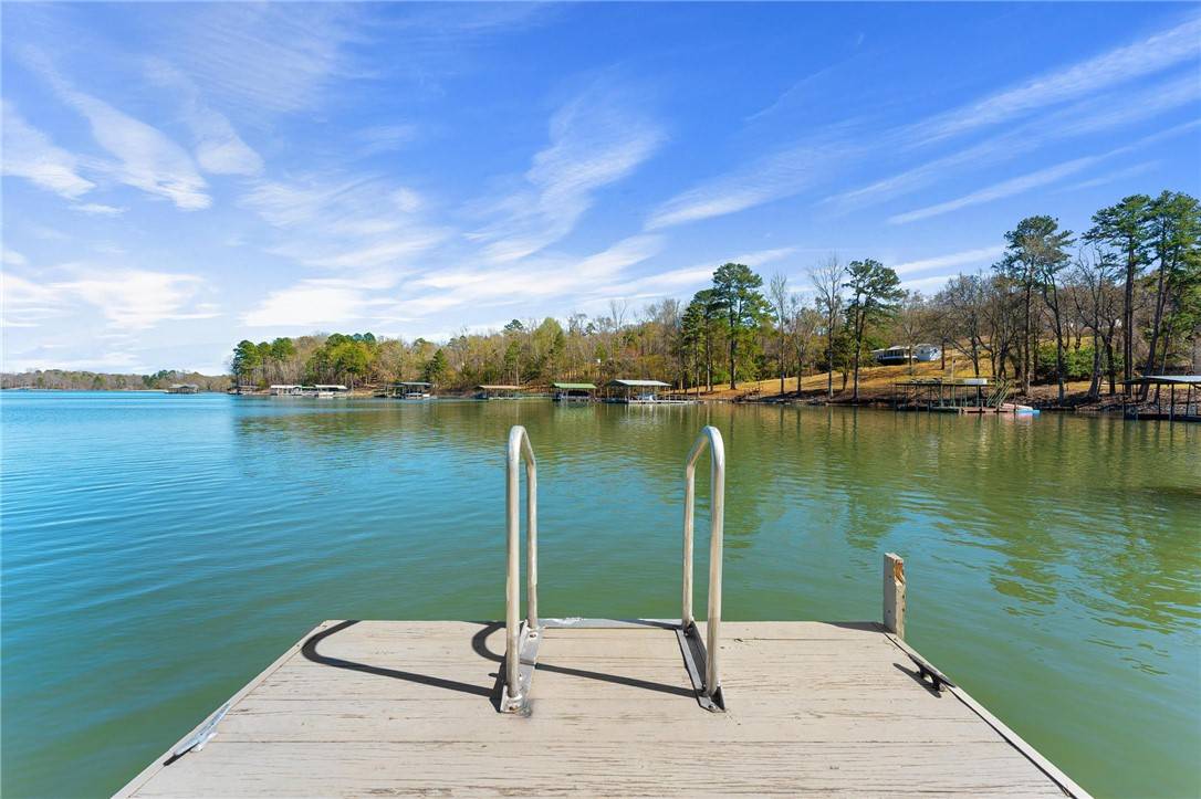Lavonia, GA 30553,170 Collins Road