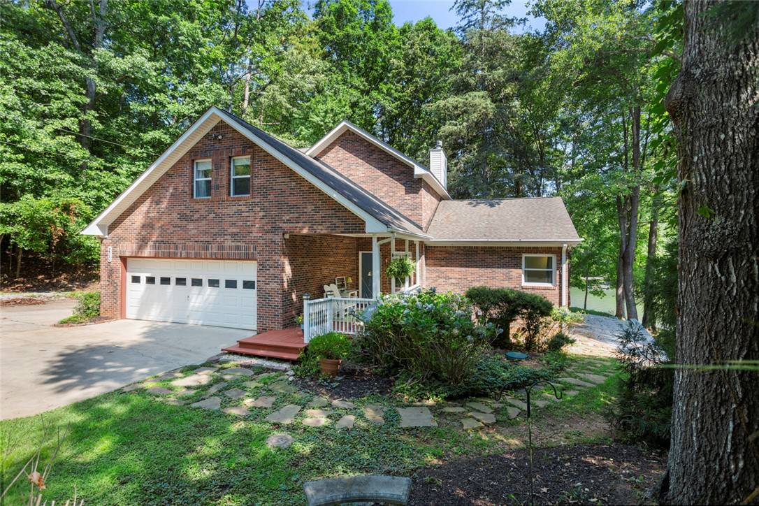 200 Mullins Ford Landing RD, Westminster, SC 29693