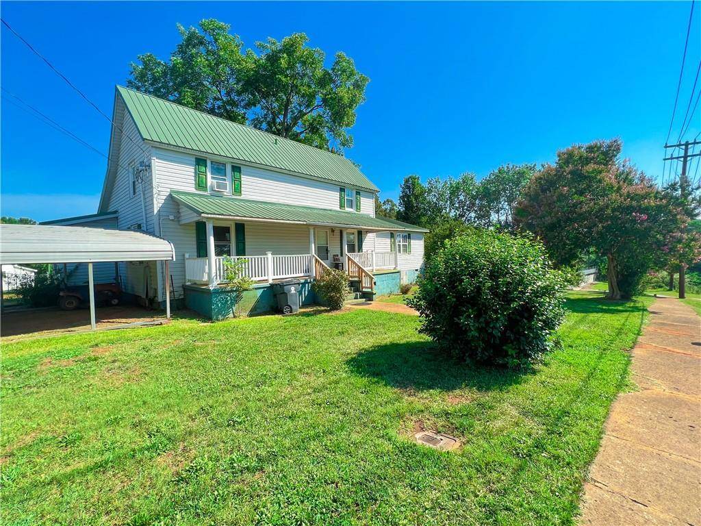 3 Baptist ST, Pelzer, SC 29669