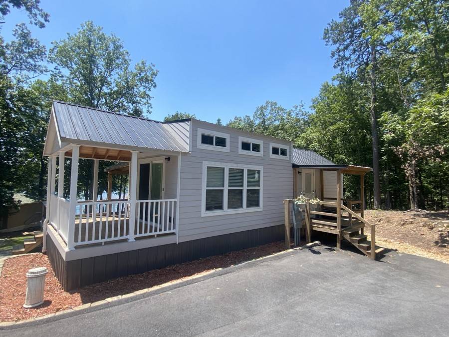 70 C and C CIR, Hartwell, GA 30643