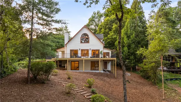 Seneca, SC 29672,23318 White Harbour Rd RD