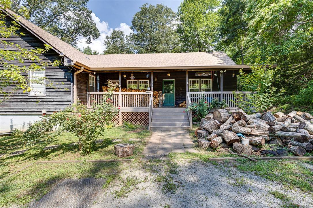 Pickens, SC 29671,140 Hiawatha TRL