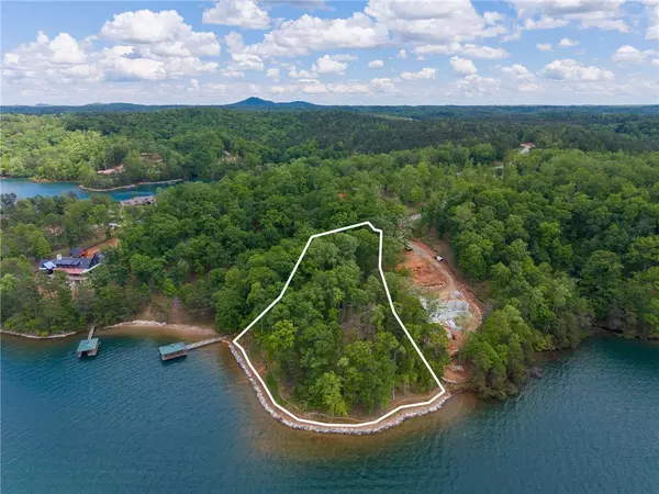 Six Mile, SC 29682,233 Sandy Hollow CT