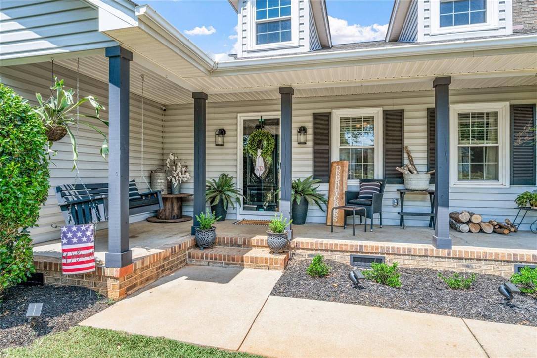 Anderson, SC 29625,104 Peartree LN