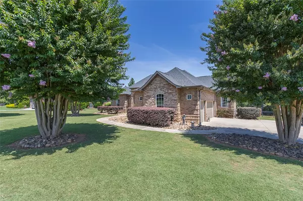 Anderson, SC 29621,107 Chetwood DR