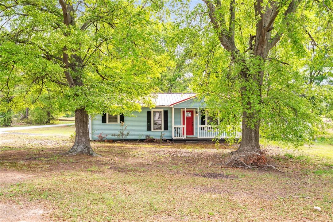 Pelzer, SC 29669,805 Cooley Bridge RD