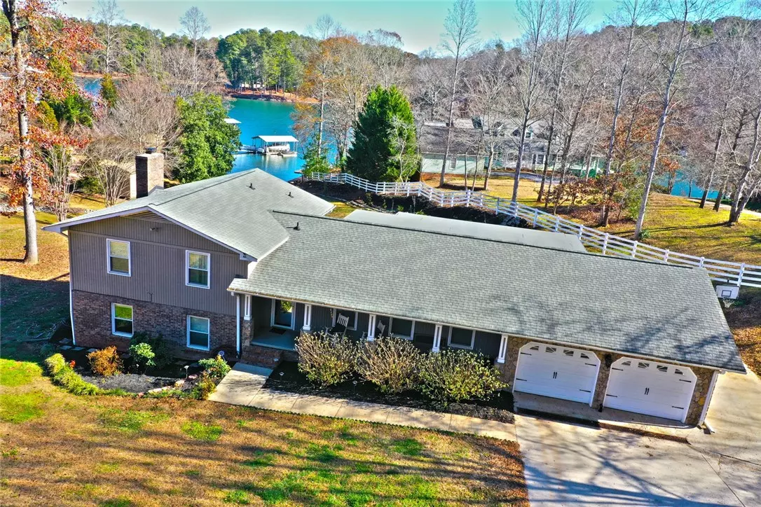 Seneca, SC 29672,322 Hillandale RD