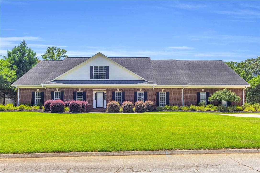 107 Four Lakes DR, Easley, SC 29642