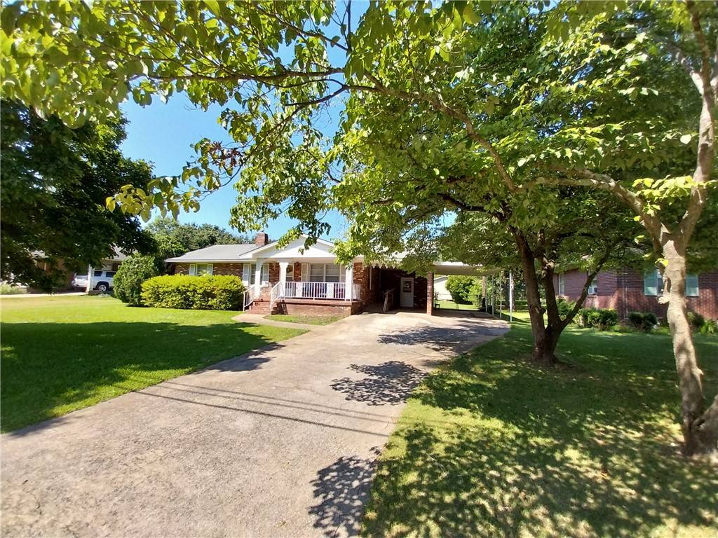 Anderson, SC 29624,202 Ashley AVE