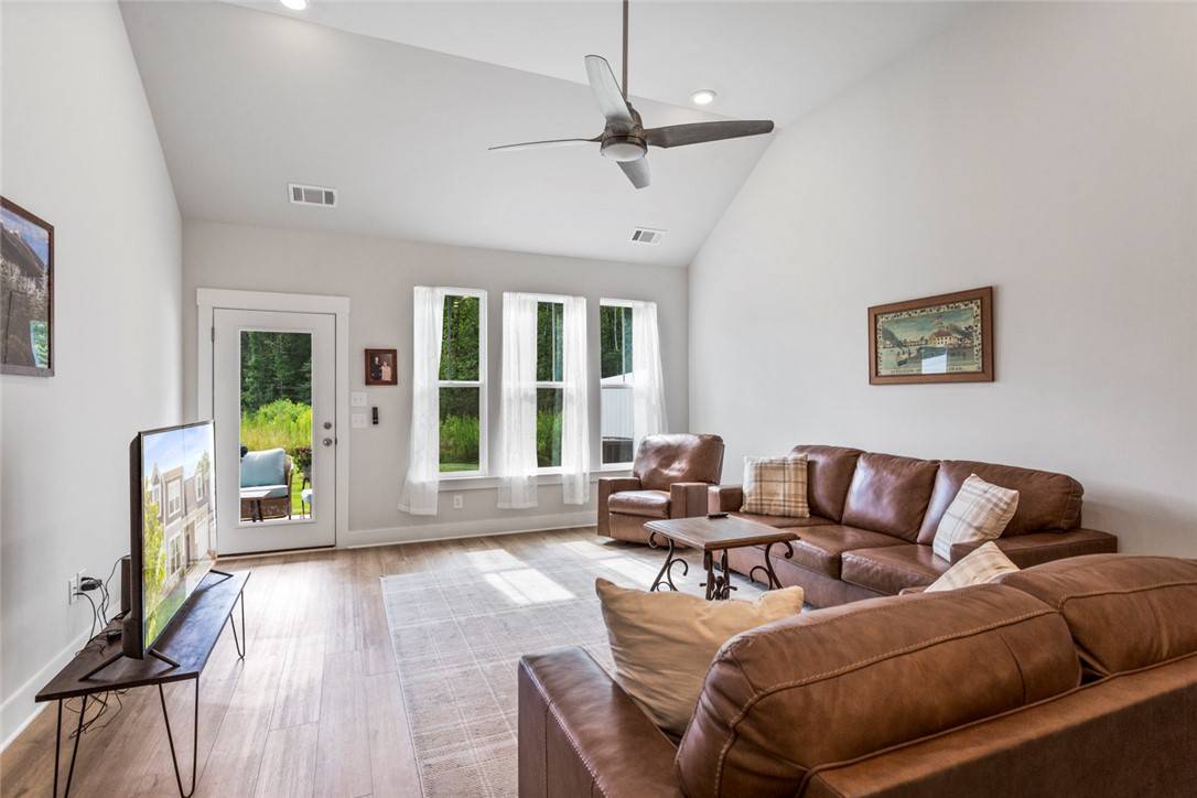 Central, SC 29630,327 Grange Valley LN