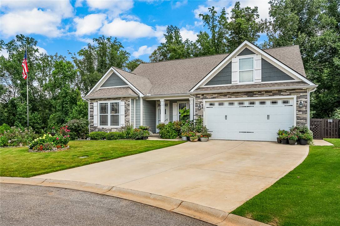 Simpsonville, SC 29680,121 Marshfield TRL