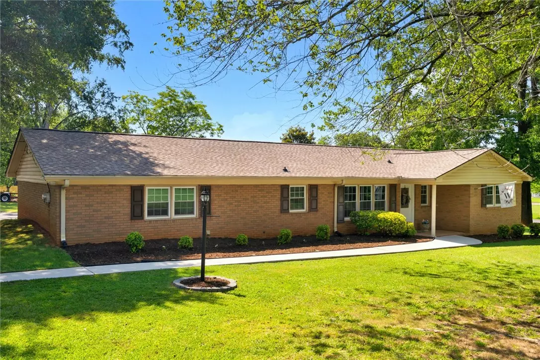 Liberty, SC 29657,102 Griffin CT