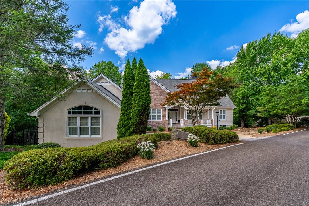 Landrum, SC 29356,3 Soft Breeze CT