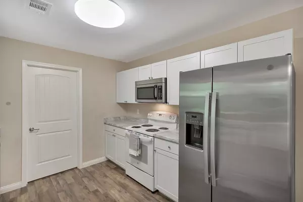 Seneca, SC 29678,111 Jason DR