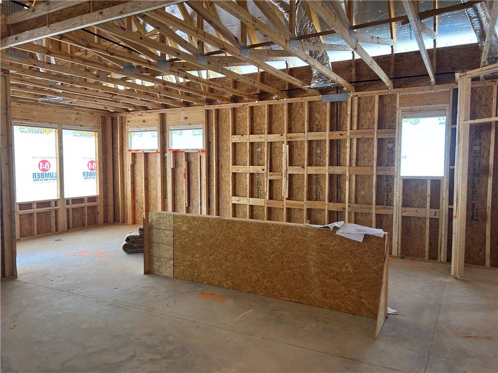 Central, SC 29630,114 Shale DR