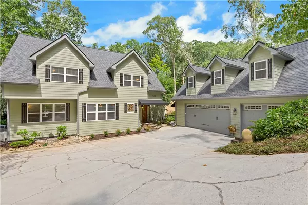 Seneca, SC 29678,621 Pointe Wildwood DR