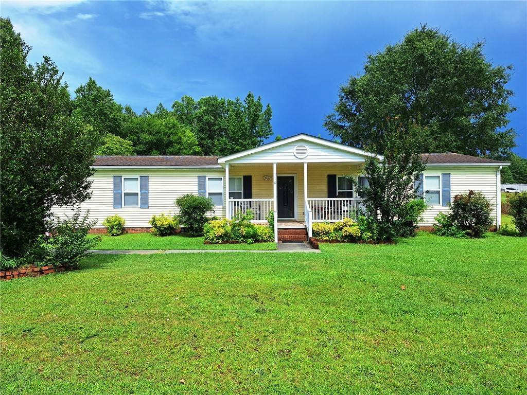 110 Courtney DR, Easley, SC 29640