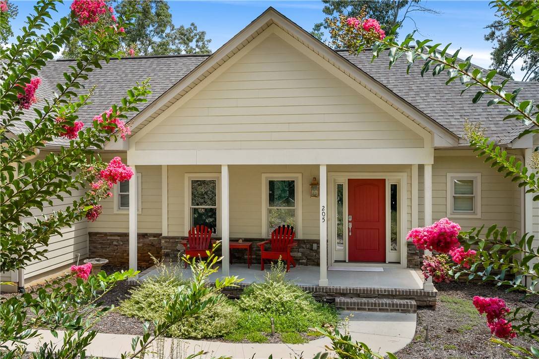 Salem, SC 29676,205 South Reach LN