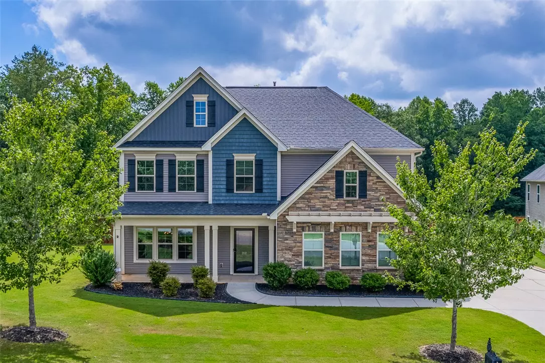 Easley, SC 29642,352 Avendell DR