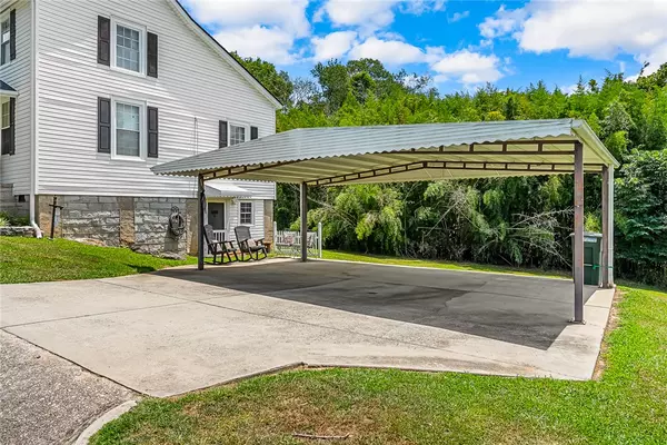 Piedmont, SC 29673,22 Hammett ST