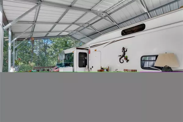 Westminster, SC 29693,522 Loop CIR