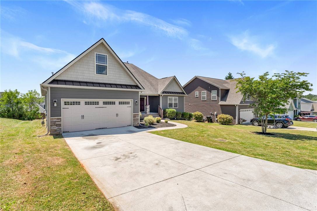 Piedmont, SC 29673,122 Corinth DR