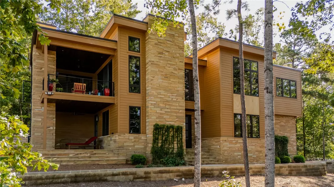 414 Sue Craig RD, Six Mile, SC 29682