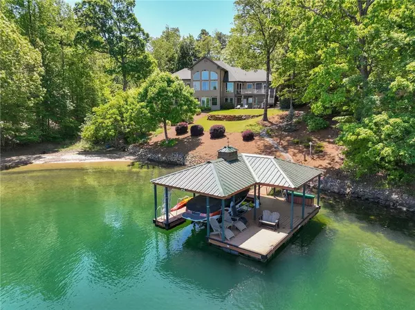 217 E Wynward Pointe DR, Salem, SC 29676
