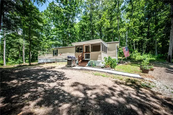 122 Westgate DR, Westminster, SC 29693