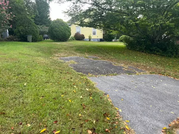 Walhalla, SC 29691,320 Jaynes ST