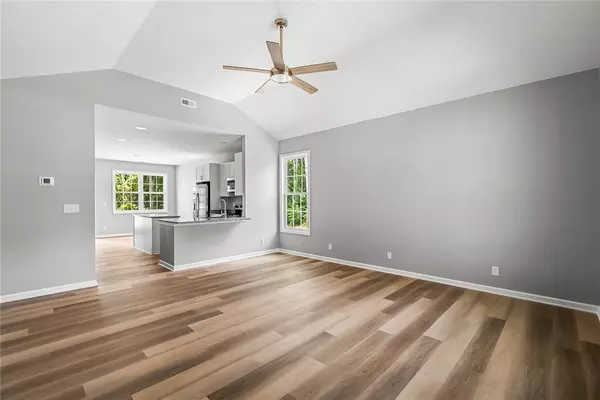 Pendleton, SC 29670,335 Winston ST