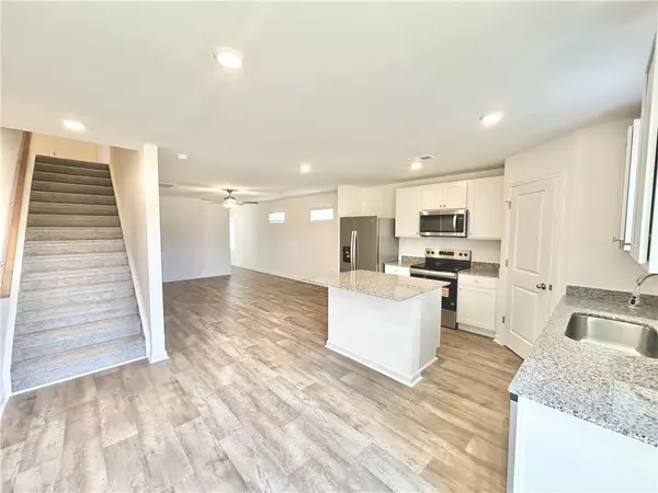 Pendleton, SC 29670,526 Seaborn CIR