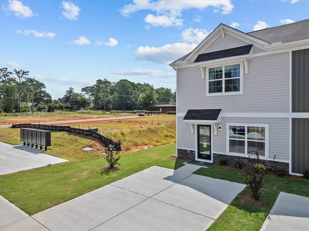 Anderson, SC 29621,109 Lowland DR