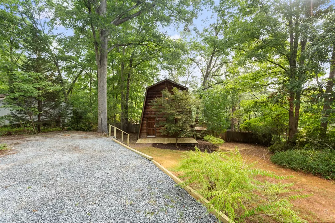 Anderson, SC 29625,4638 Pine Needle CIR