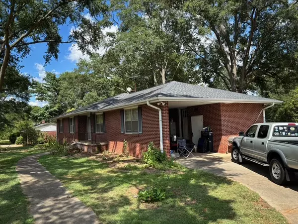 Anderson, SC 29621,2002 E Calhoun ST