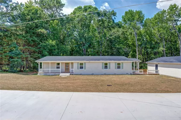 629 Spearman RD, Pelzer, SC 29669