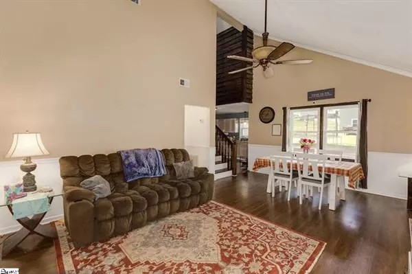 Easley, SC 29640,926 Smith Grove RD