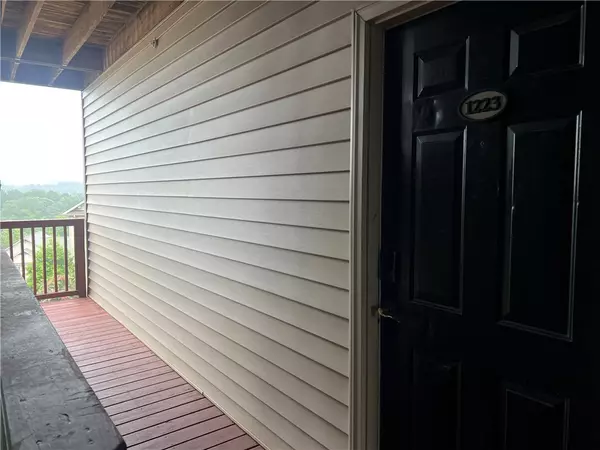 Seneca, SC 29678,1223 Harts Ridge DR